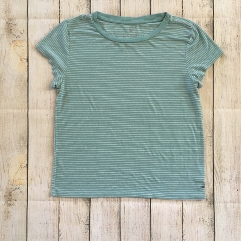 American Eagle shirt